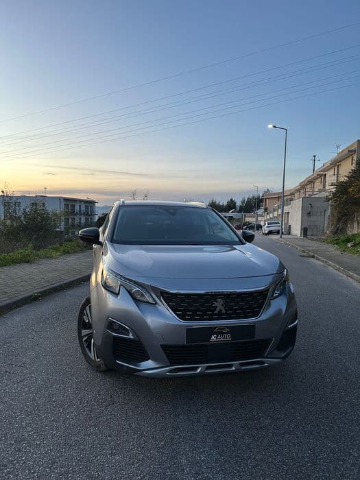 Peugeot 3008 PureTech Allure São Jorge (Selho)